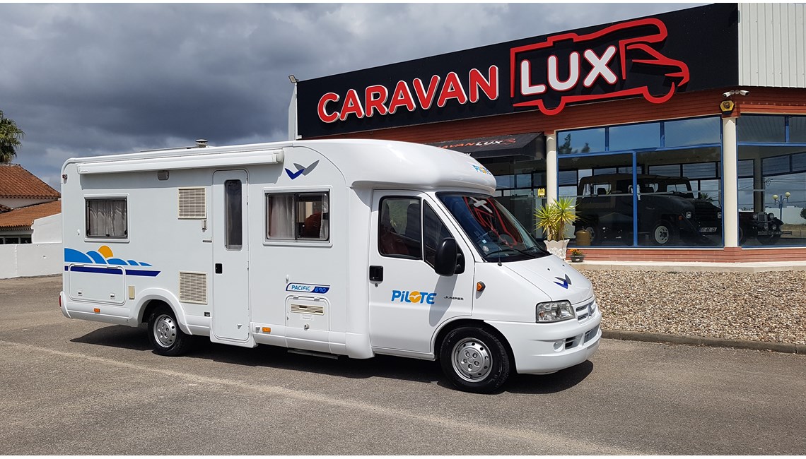 PILOTE ( VENDIDO) - PACIFIC 690 - Caravanlux