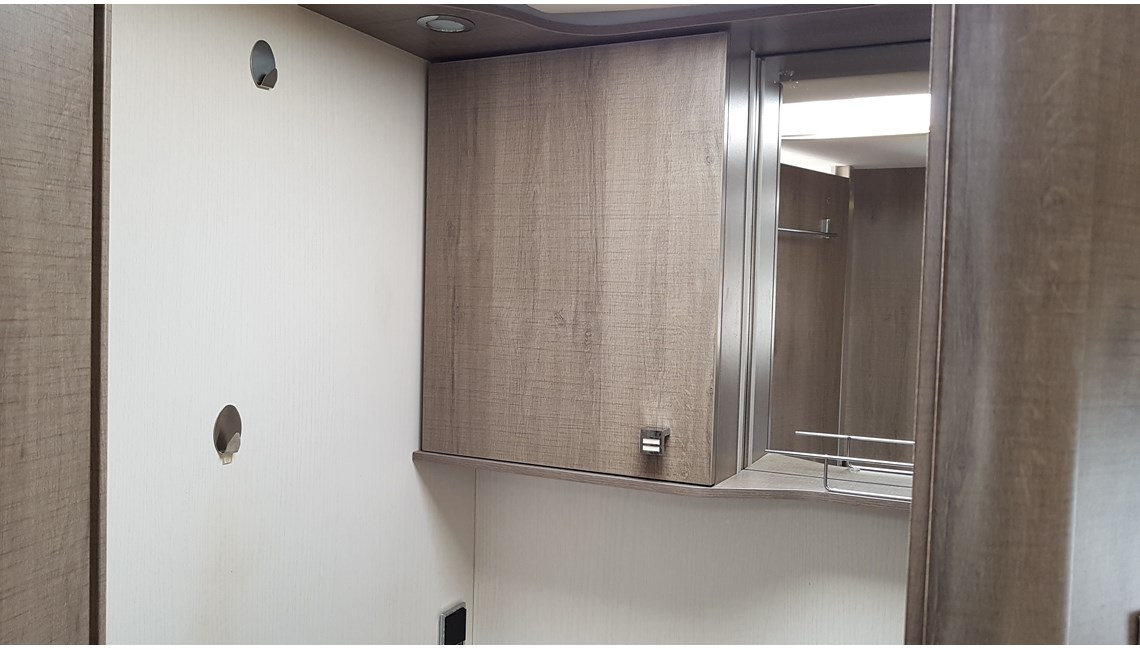 BAVARIA - T706 CLASS - Caravanlux