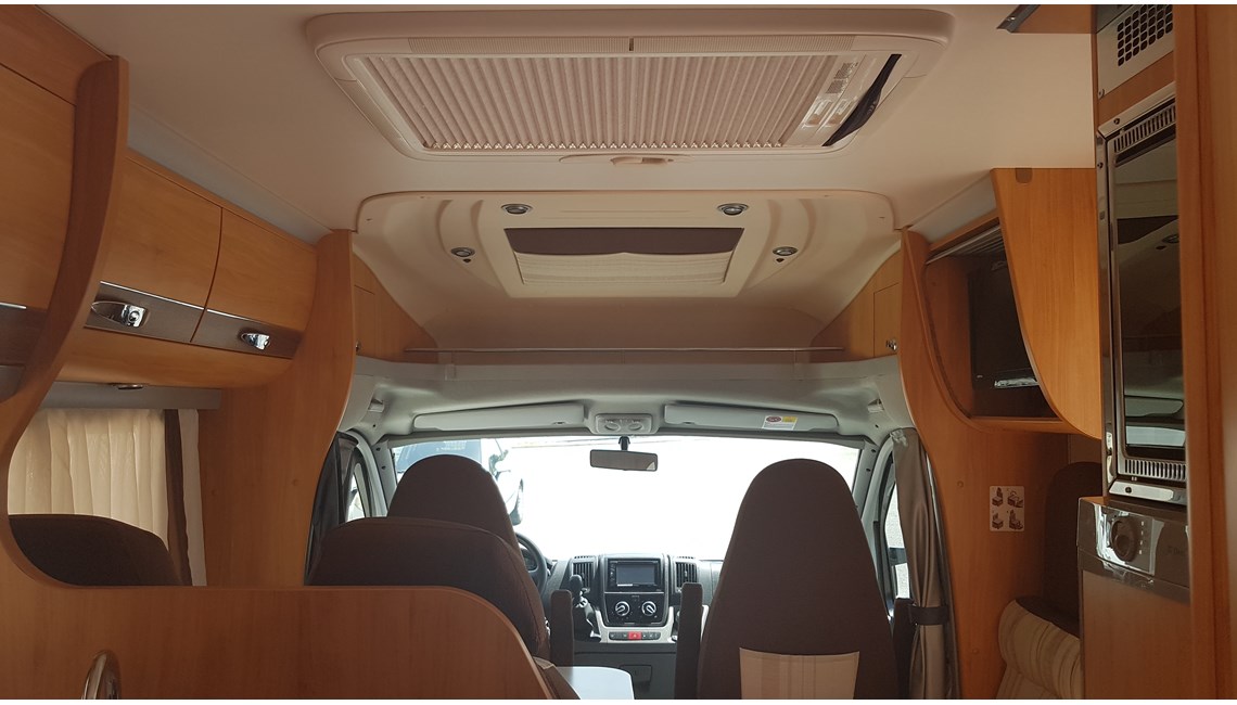  ADRIA(VENDIDO) - 690SP - Caravanlux