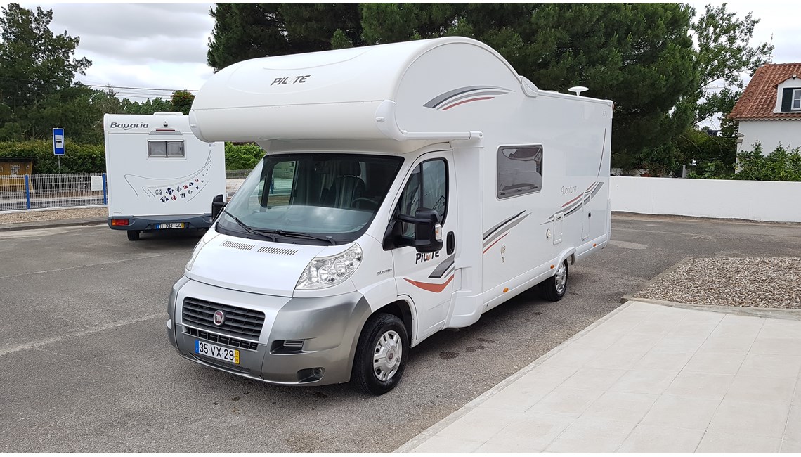 PILOTE - AVENTURA - Caravanlux