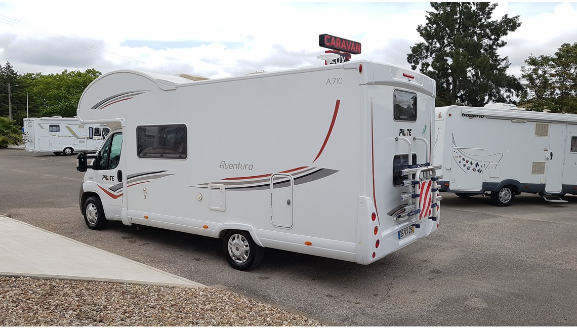 PILOTE - AVENTURA - Caravanlux