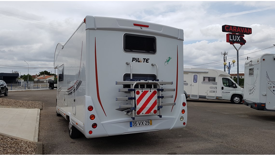 PILOTE - AVENTURA - Caravanlux