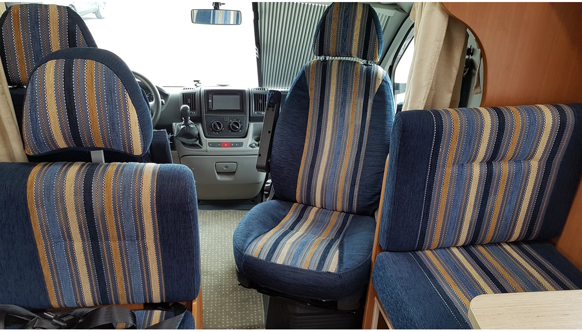 PILOTE - AVENTURA - Caravanlux