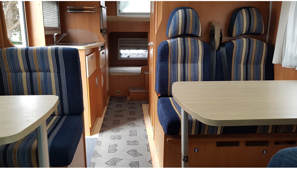 PILOTE - AVENTURA - Caravanlux