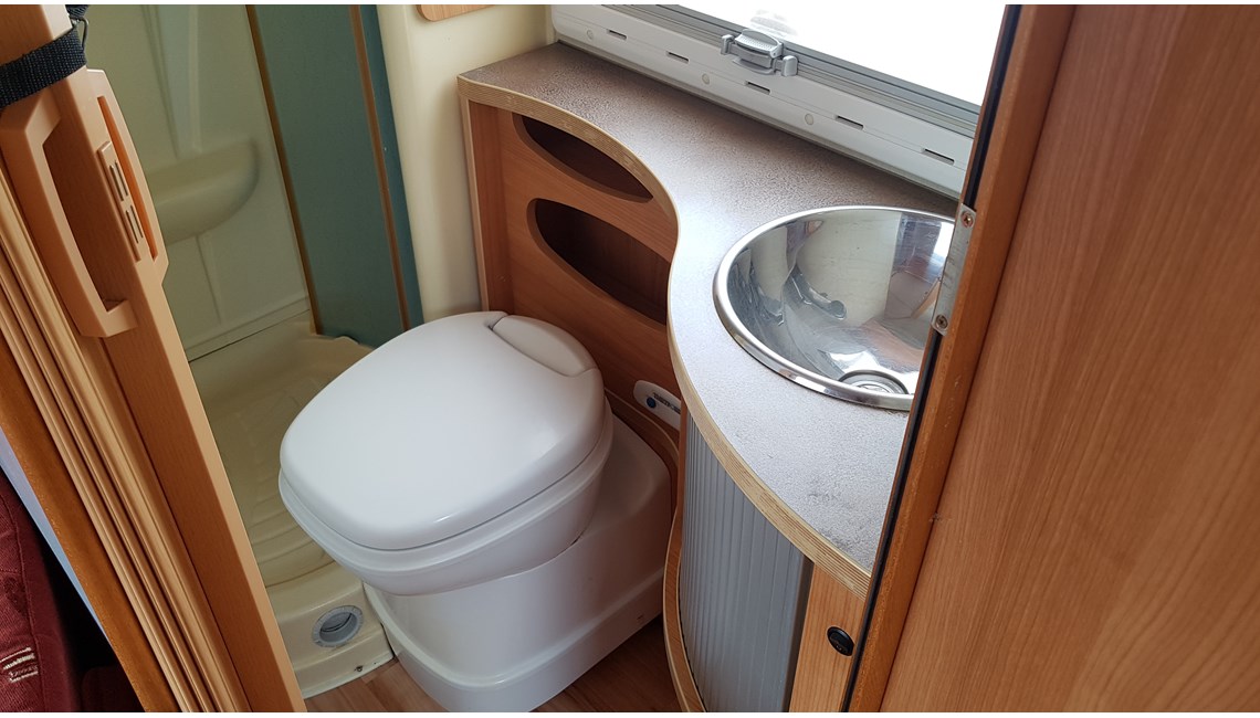 Chausson  - Allegro 83 - Caravanlux