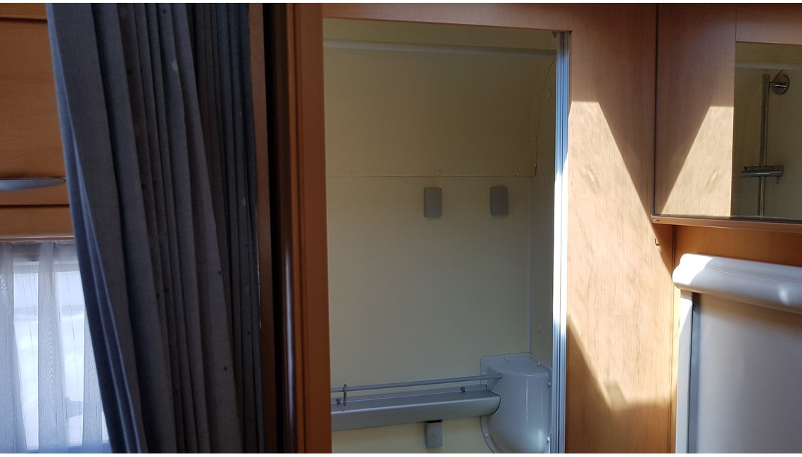 HYMER(VENDIDO) - CLASSIC - Caravanlux