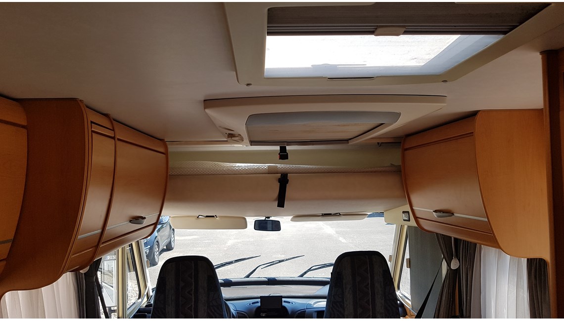 HYMER(VENDIDO) - CLASSIC - Caravanlux