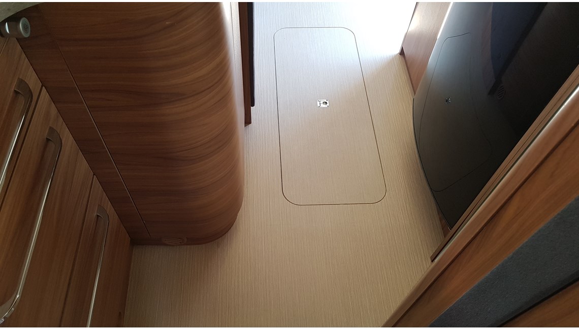 ITINEO - MJB 740 - Caravanlux