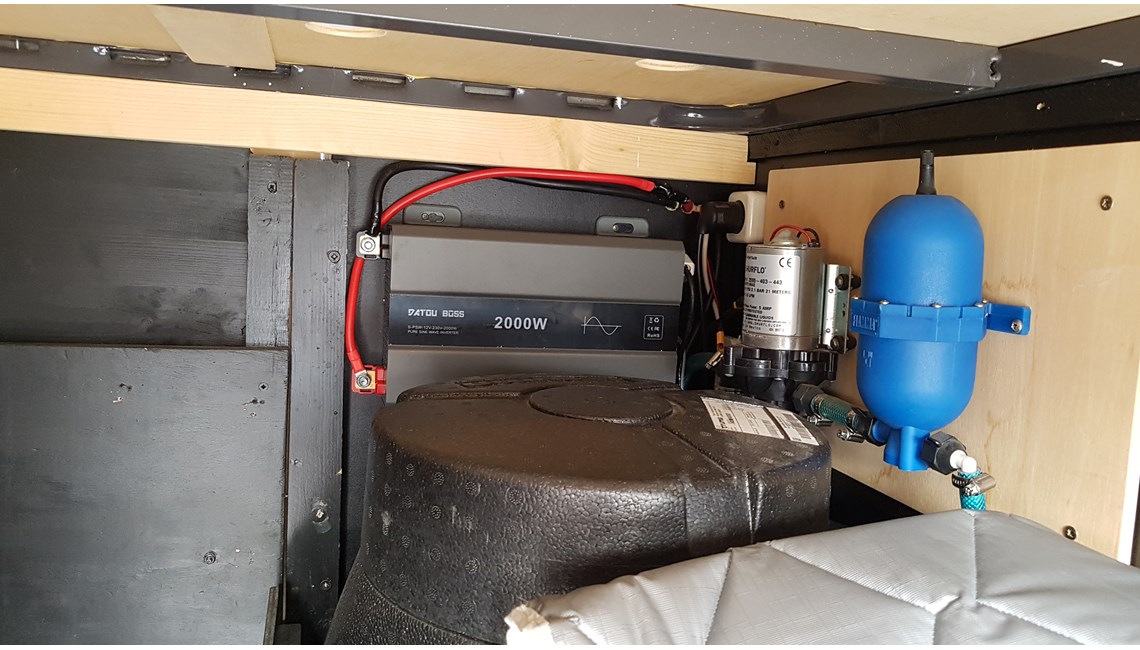 IVECO - DAILY CAIXA AUTOMATICA - Caravanlux
