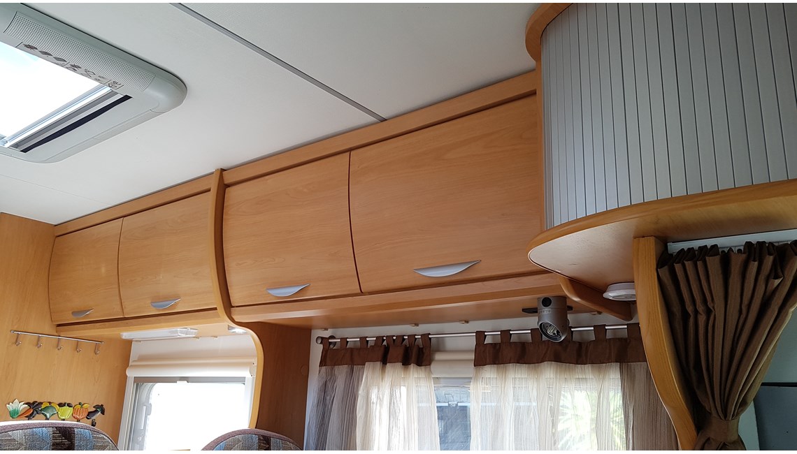 BAVARIA - T67 - Caravanlux