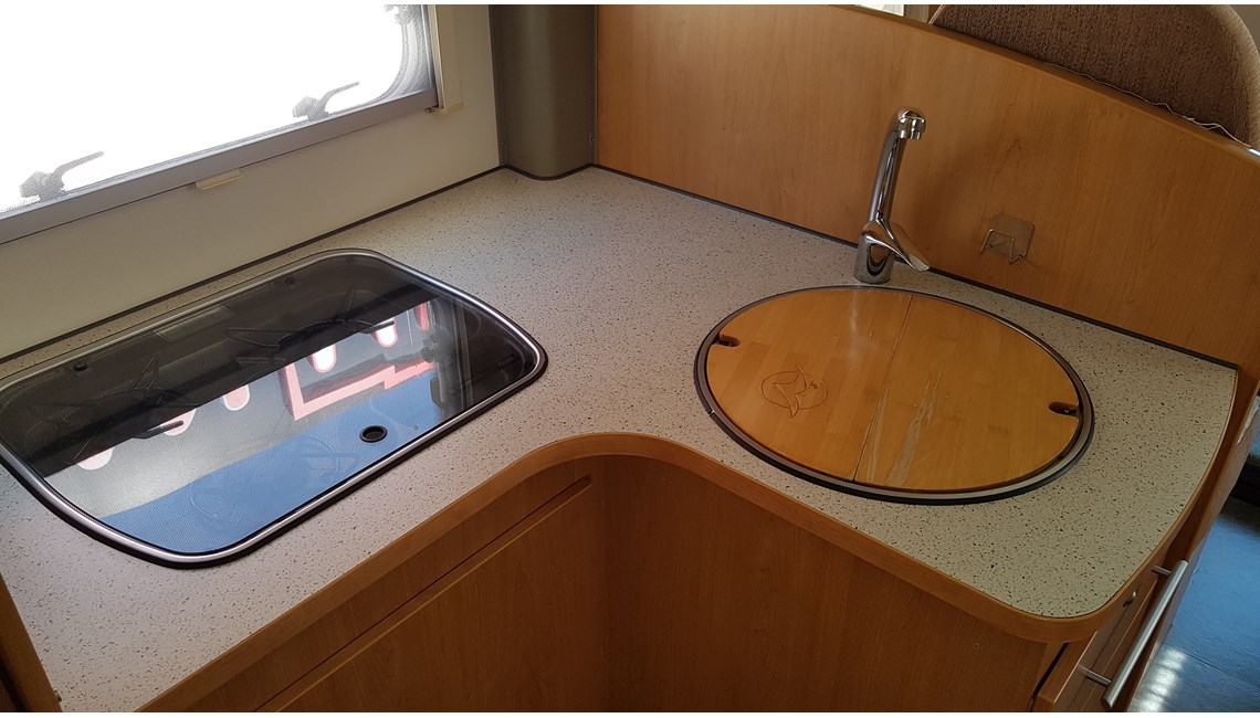 BAVARIA - T67 - Caravanlux
