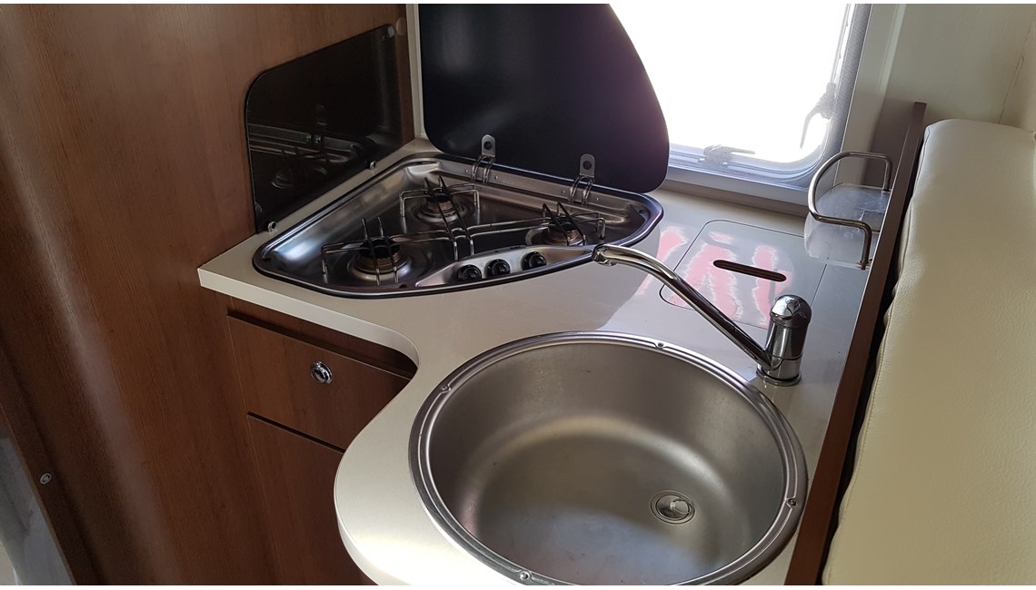 ROLLER TEAM -  T-LINE XLS - Caravanlux