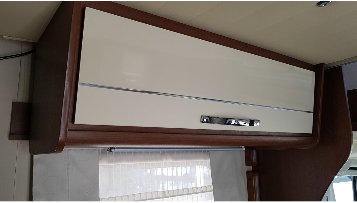 ROLLER TEAM -  T-LINE XLS - Caravanlux