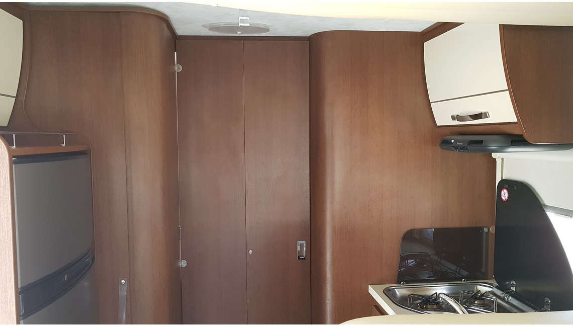 ROLLER TEAM -  T-LINE XLS - Caravanlux