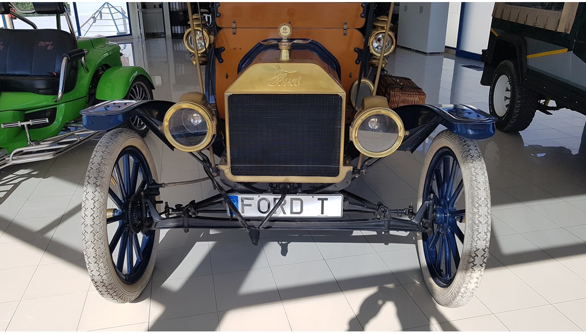 FORD - T - Caravanlux