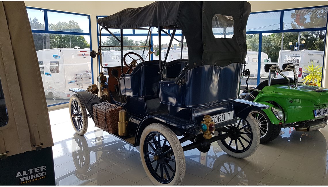 FORD - T - Caravanlux