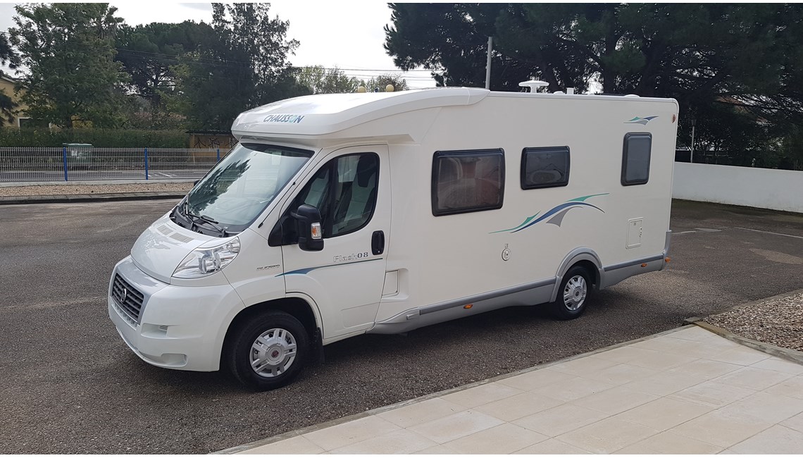 CHAUSSON - Flash 08 - Caravanlux
