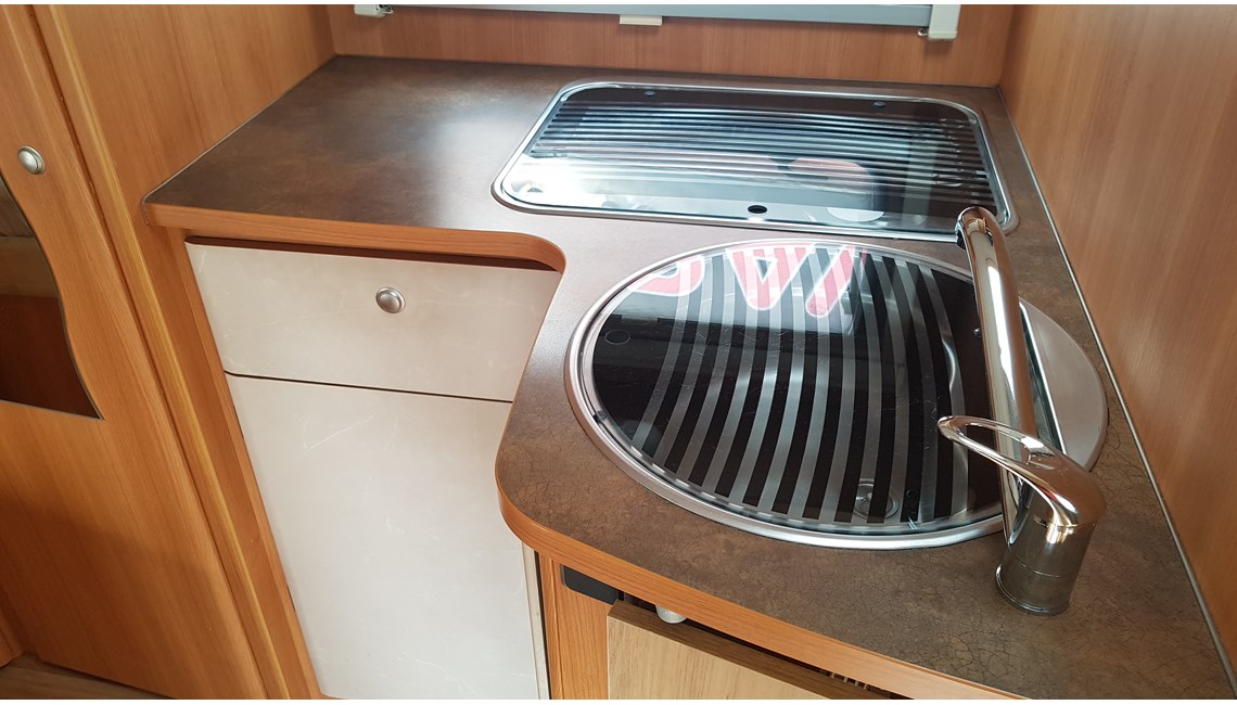 CHAUSSON - Flash 08 - Caravanlux