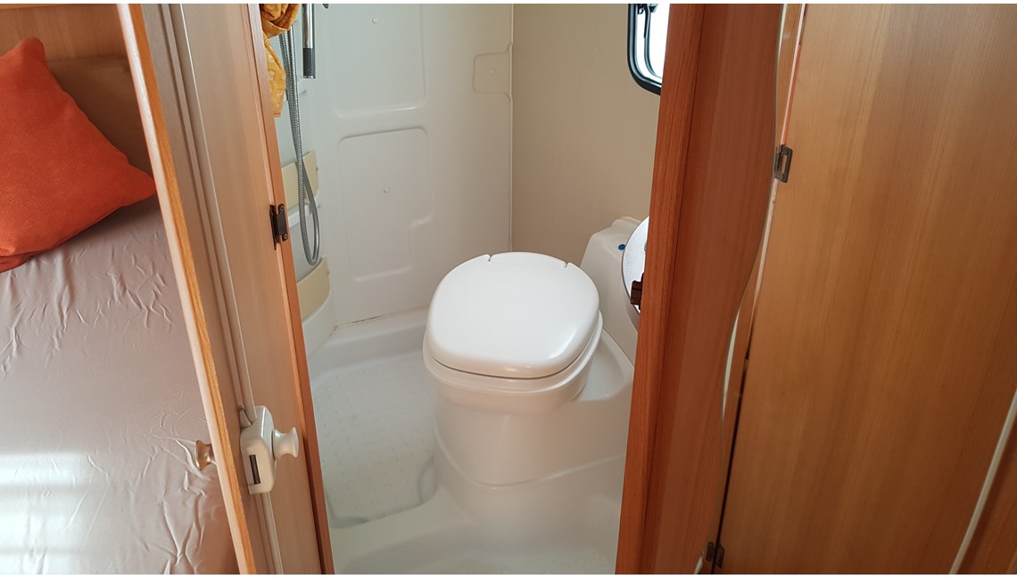 CHAUSSON - Flash 08 - Caravanlux