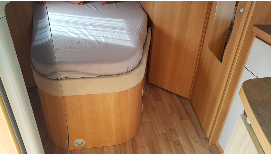 CHAUSSON - Flash 08 - Caravanlux