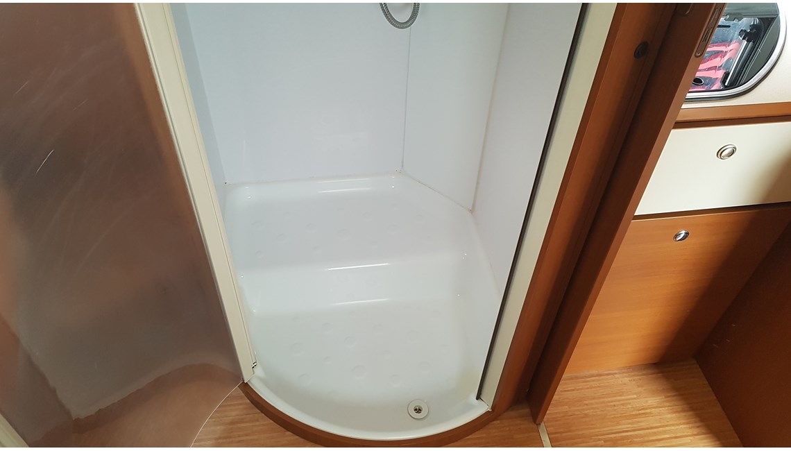 MC LOUIS - MC4 - Caravanlux