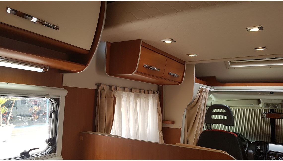 MC LOUIS - MC4 - Caravanlux