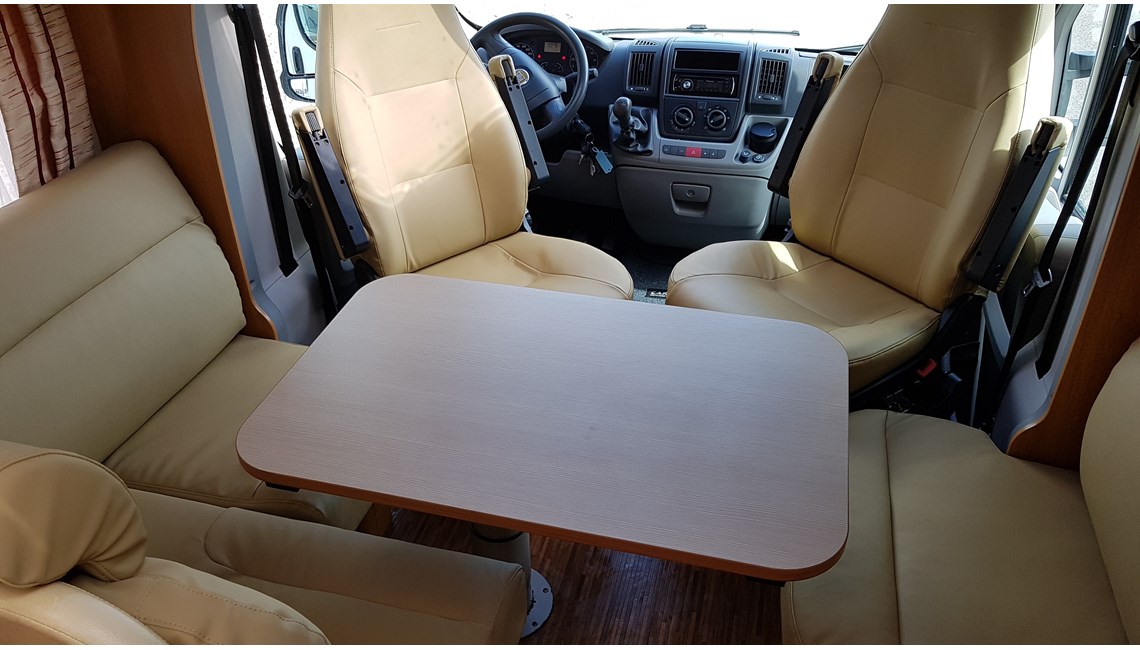 BURSTNER - NEXXO T687 - Caravanlux