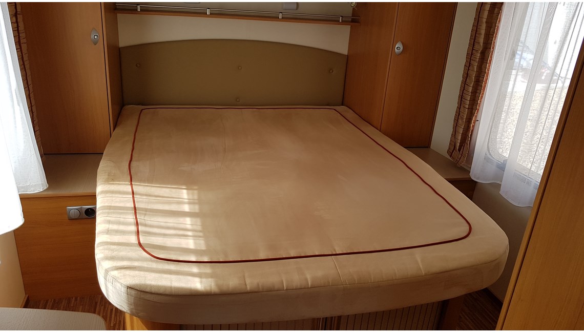 BURSTNER - NEXXO T687 - Caravanlux