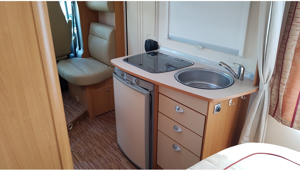 BURSTNER - NEXXO T687 - Caravanlux