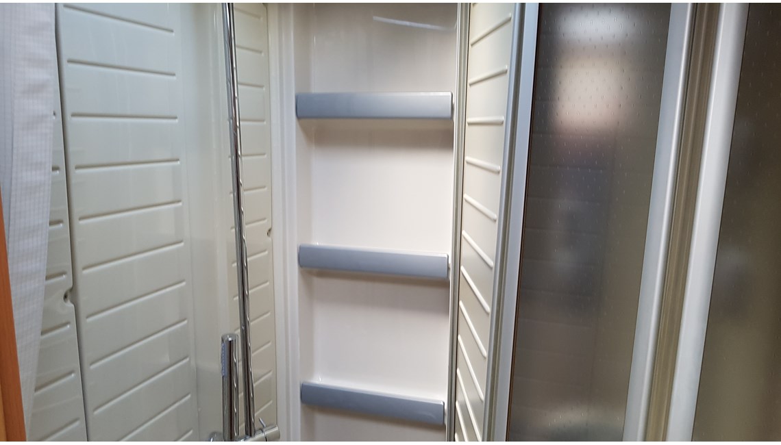 BURSTNER - NEXXO T687 - Caravanlux