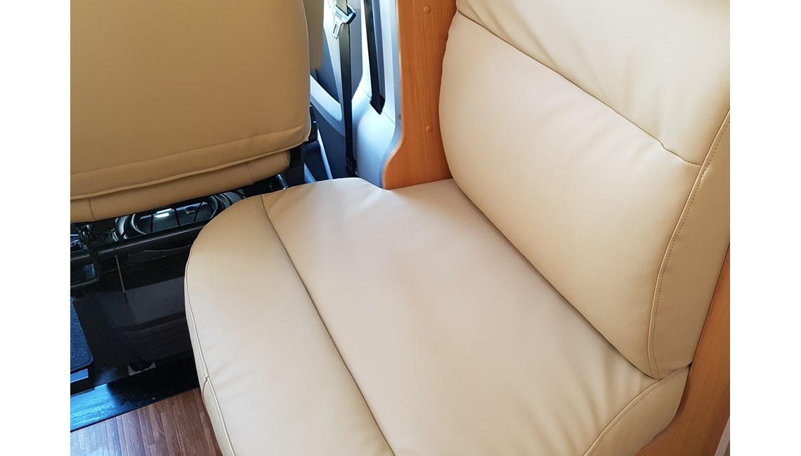 BURSTNER - NEXXO T687 - Caravanlux