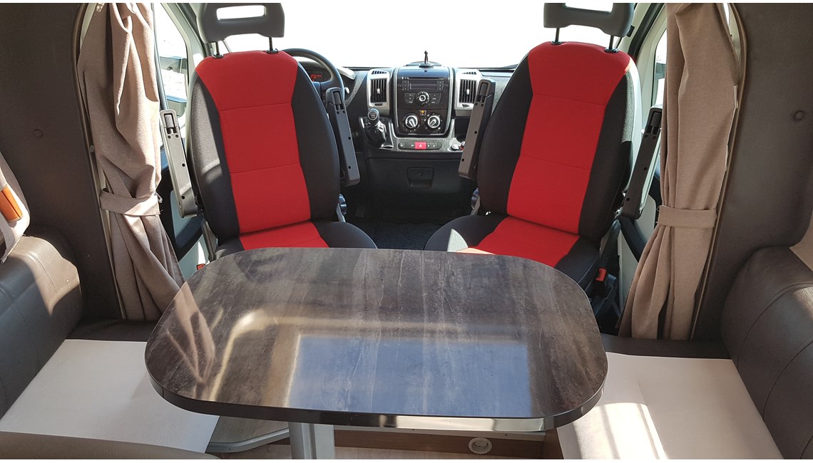 CHALLENGER - GRAPHITE - Caravanlux