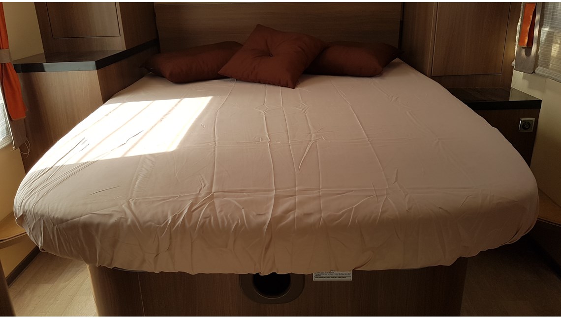 CHALLENGER - GRAPHITE - Caravanlux