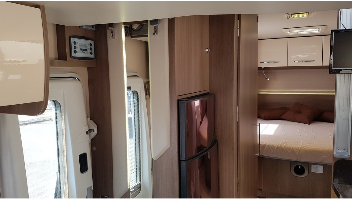 CHALLENGER - GRAPHITE - Caravanlux