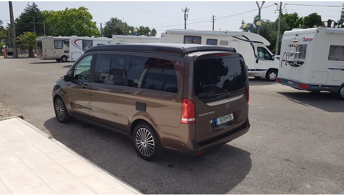 MERCEDES - BENZ - Marco Polo V250D CX AUTO 9 G-TRONIC - Caravanlux
