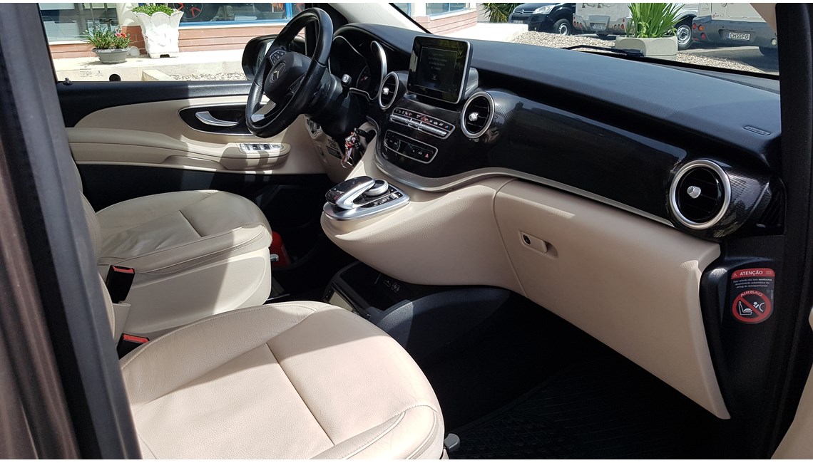 MERCEDES - BENZ - Marco Polo V250D CX AUTO 9 G-TRONIC - Caravanlux