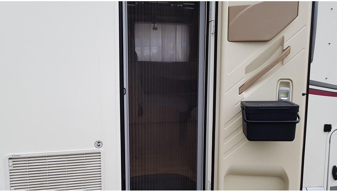 RAPIDO Serie 8F - 891F - Caravanlux