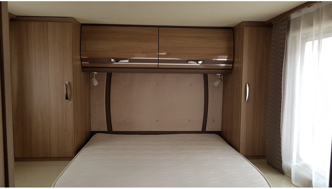 RAPIDO Serie 8F - 891F - Caravanlux