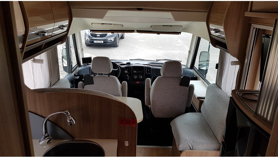 RAPIDO Serie 8F - 891F - Caravanlux