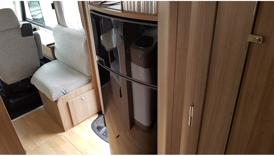RAPIDO Serie 8F - 891F - Caravanlux