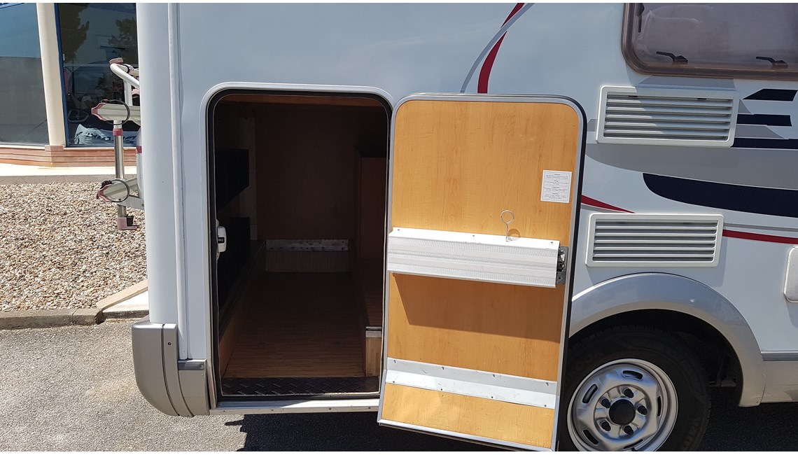 HYMER - Van ERIBA - Caravanlux