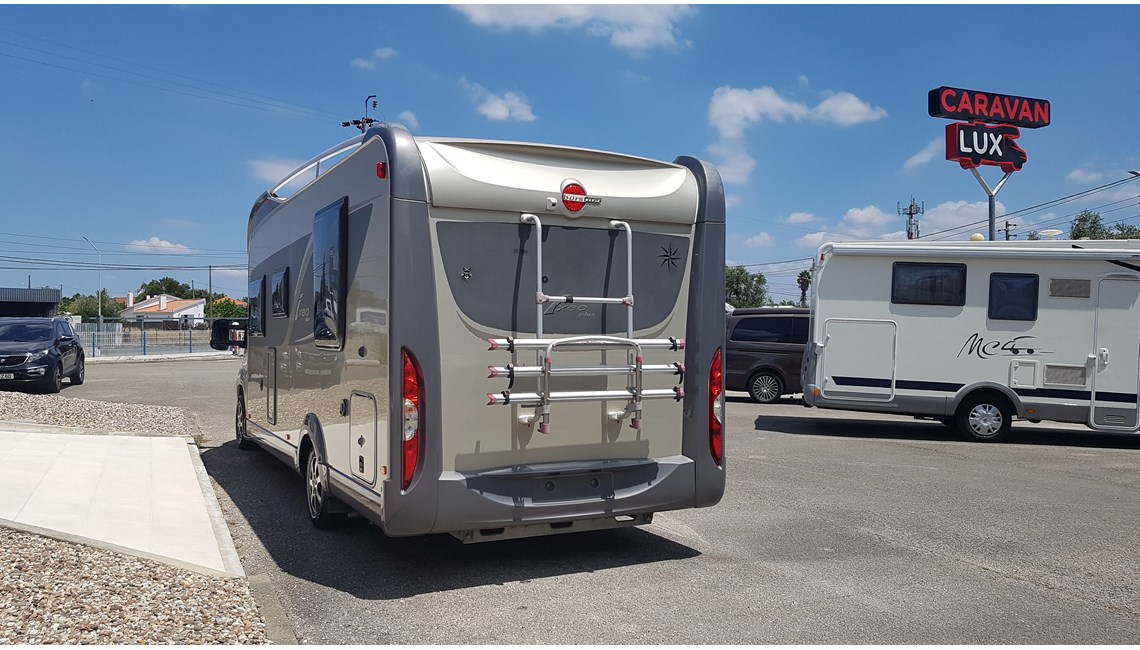 BURSTNER - Ixeo Plus IT 724 - Caravanlux