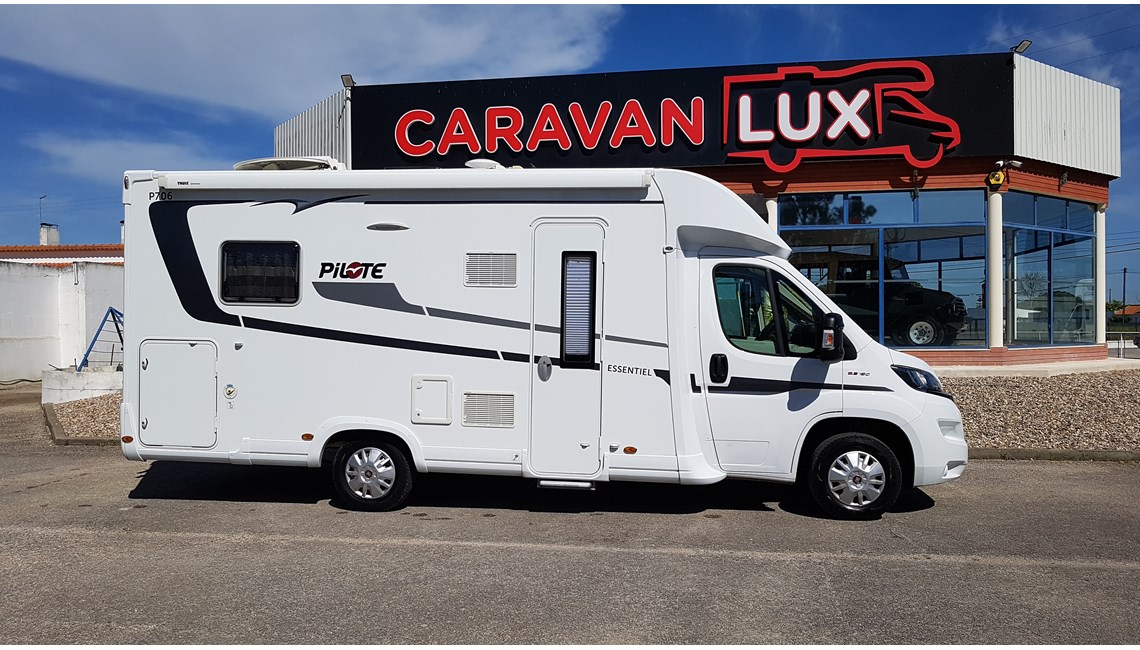 PILOTE - ESSENTIAL P706 - Caravanlux