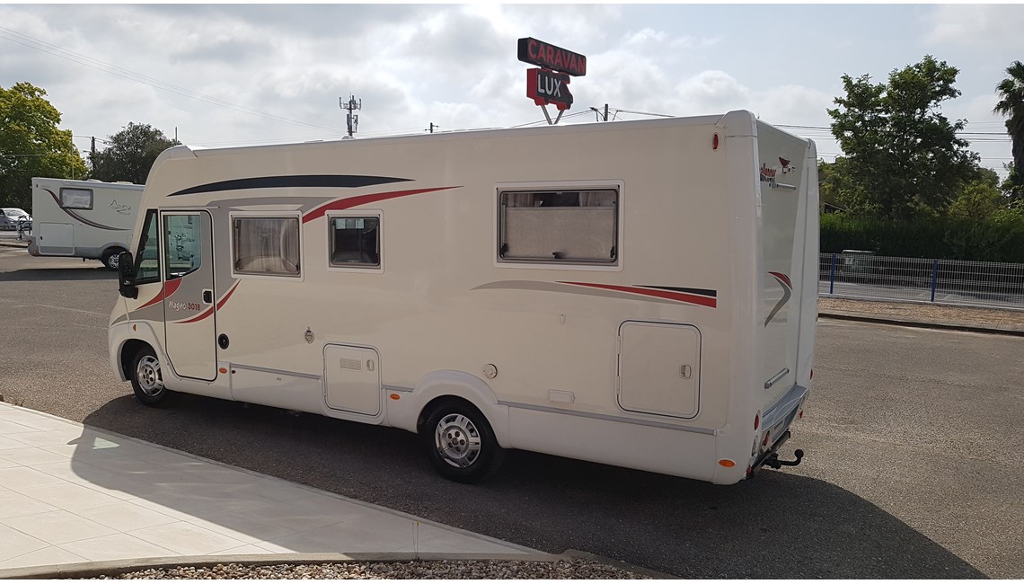 CHALLENGER  - MAGEO 3018 - Caravanlux