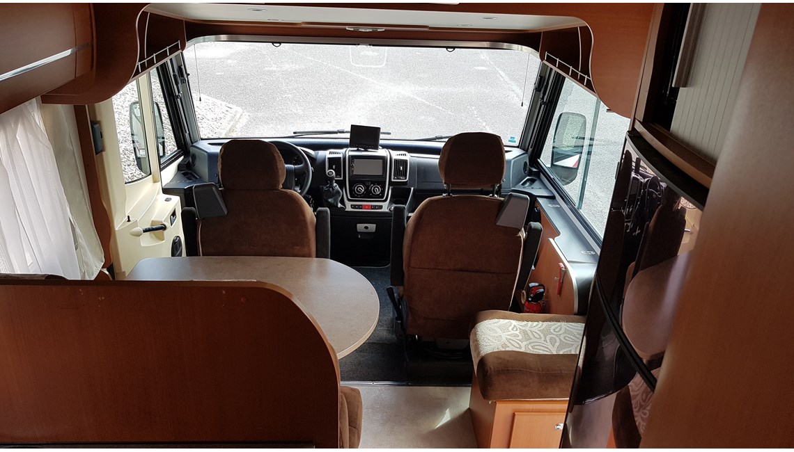 CHALLENGER  - MAGEO 3018 - Caravanlux