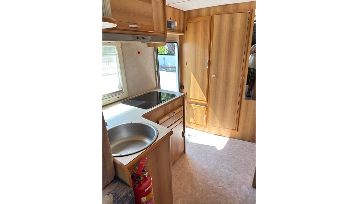 RIMOR(VENDIDO) - SUPER BRIG - Caravanlux
